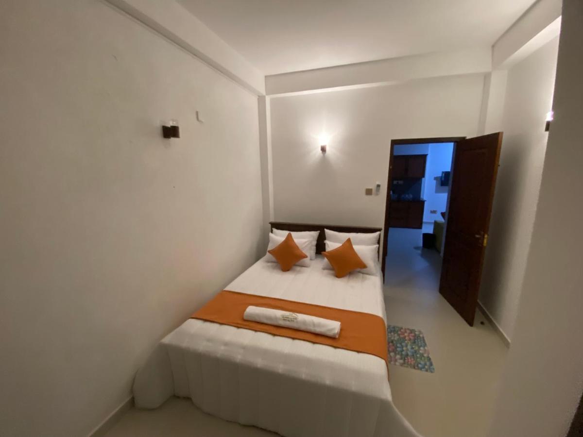 Aurelia Inn Kandy Exterior photo